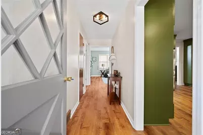 344 Holly Drive, Gainesville, GA 30501 - Photo 10