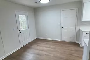 34 Canterbury Dr, Grantville, GA 30220 - Photo 8