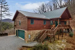 197 Cashes Valley Overlook, Cherrylog, GA 30522 - Photo 6