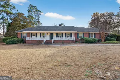 459 Prince Avenue, Swainsboro, GA 30401 - Photo 1
