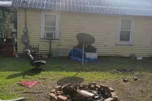 311 Flowers Dr, Blakely, GA 39823 - Photo 10