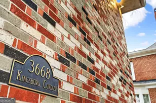 3668 Kingsboro Rd NE, Atlanta, GA 30319 - Photo 12