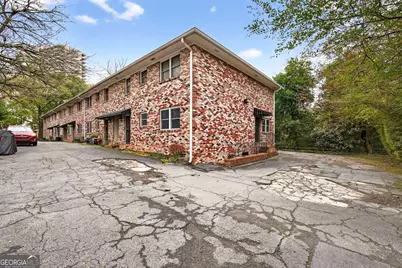 3668 Kingsboro Road NE, Atlanta, GA 30319 - Photo 10