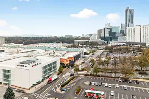 3668 Kingsboro Rd NE, Atlanta, GA 30319 - Photo 38