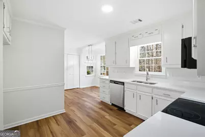 2645 Laurel Woods Lane SE, Conyers, GA 30094 - Photo 20