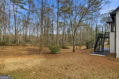 2645 Laurel Woods Lane SE, Conyers, GA 30094 - Photo 10