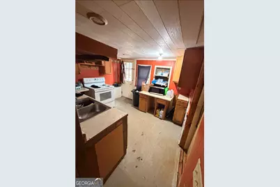 258 Persimmon St, Toccoa, GA 30577 - Photo 6