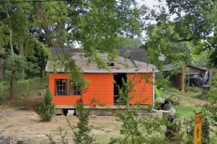 101 Broad St, Summerville, GA 30747 - Photo 1