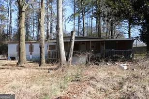 96 S Second St, Summerville, GA 30747 - Photo 14