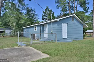 2307 Evergreen Dr, Albany, GA 31721 - Photo 14