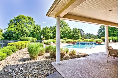 403 Commonwealth Cir, Newnan, GA 30263 - Photo 34