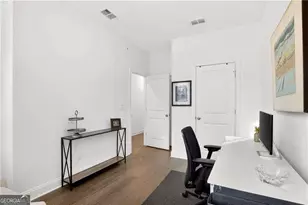 6635 Beacon Dr, Sandy Springs, GA 30328 - Photo 28