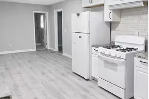 3555 Meadowridge Dr SW, Atlanta, GA 30331 - Photo 4