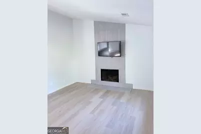 477 Benton Court SW, Lawrenceville, GA 30044 - Photo 2