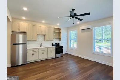 105 Gardenia Lane #105B, Lagrange, GA 30240 - Photo 4