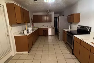 1037 Academy St, Cadwell, GA 31009 - Photo 12