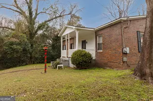 1174 Davis St E, Macon, GA 31211 - Photo 2
