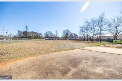 2002 Elberta Road, Warner Robins, GA 31093 - Photo 24