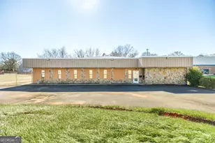 2002 Elberta Rd, Warner Robins, GA 31093 - Photo 1