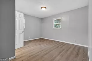 1154 Davis Cir, Macon, GA 31211 - Photo 12