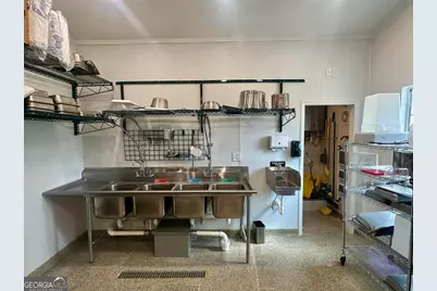 1101 Washington Highway, Union Point, GA 30669 - Photo 14