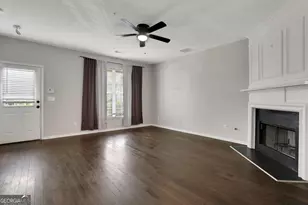 2732 Ashleigh Ln, Alpharetta, GA 30004 - Photo 2
