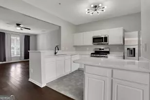 2732 Ashleigh Ln, Alpharetta, GA 30004 - Photo 8