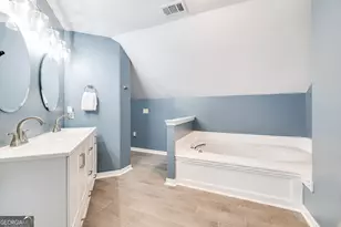 197 Oak Pointe Dr, Richmond Hill, GA 31324 - Photo 32