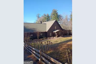 978 Ashley Lane, Young Harris, GA 30582 - Photo 2