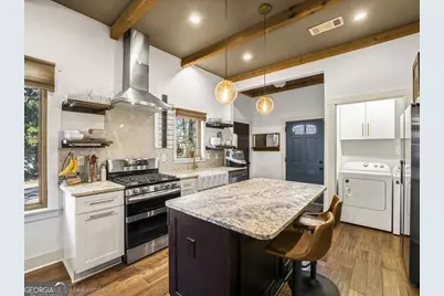 1447 Bryan Avenue, East Point, GA 30344 - Photo 8