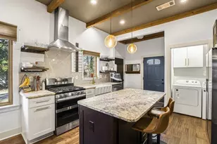 1447 Bryan Ave, East Point, GA 30344 - Photo 8