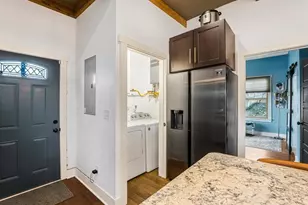 1447 Bryan Ave, East Point, GA 30344 - Photo 16