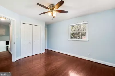 1918 Valley Ridge Drive SW, Atlanta, GA 30331 - Photo 34