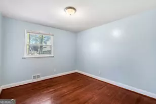 1918 Valley Ridge Dr SW, Atlanta, GA 30331 - Photo 42