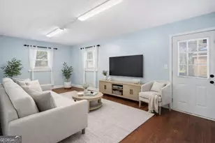 1918 Valley Ridge Dr SW, Atlanta, GA 30331 - Photo 52