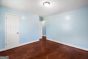 1918 Valley Ridge Dr SW, Atlanta, GA 30331 - Photo 56