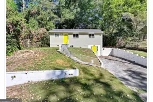 477 Fairlane Cir NW, Atlanta, GA 30331 - Photo 1