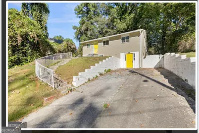 477 Fairlane Circle NW, Atlanta, GA 30331 - Photo 6