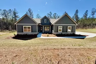 213 Perkins Place Dr, Hogansville, GA 30230 - Photo 1