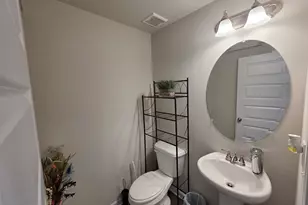 136 Red Birch LN, Warner Robins, GA 31093 - Photo 6