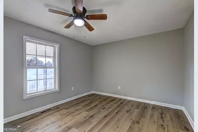 201 Dundee Lake Road, Griffin, GA 30223 - Photo 36