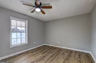 201 Dundee Lake Rd, Griffin, GA 30223 - Photo 36