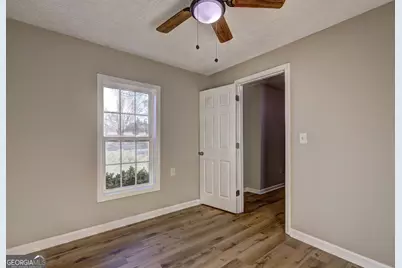 201 Dundee Lake Road, Griffin, GA 30223 - Photo 28