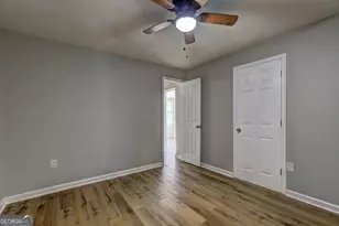 201 Dundee Lake Rd, Griffin, GA 30223 - Photo 30