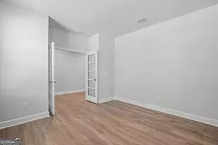 1423 Wild Cherry Ct, Griffin, GA 30223 - Photo 8