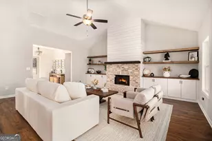 196 Beavers Rd, Grantville, GA 30220 - Photo 10