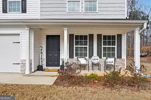 125 Red Oak Dr, Barnesville, GA 30204 - Photo 2