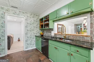 303 Pinewood Dr, Pooler, GA 31322 - Photo 8