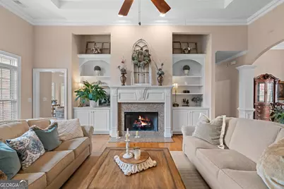 110 Wickham Drive, Tyrone, GA 30290 - Photo 2