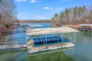 158 Creekwood Rd, Hartwell, GA 30643 - Photo 2